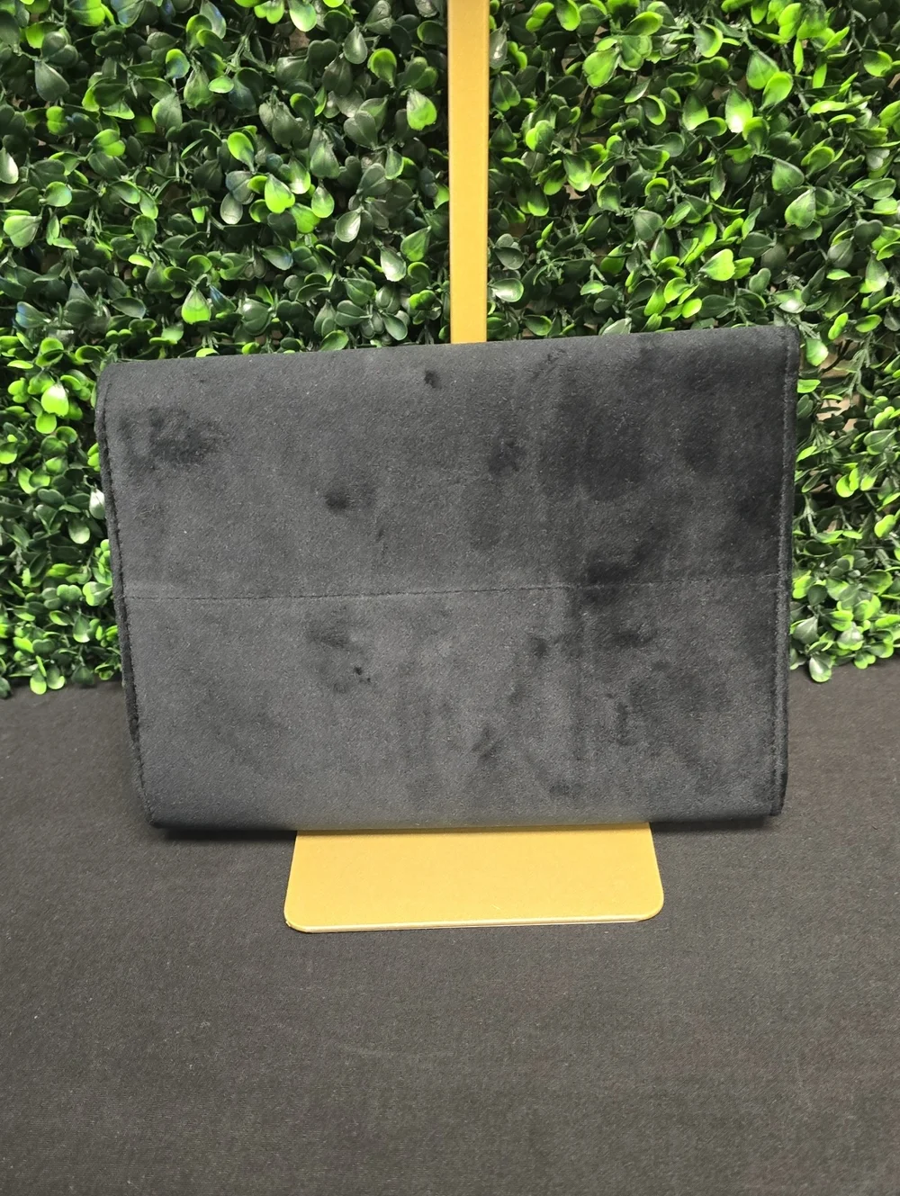 Black Soraya Velvet Classic Clutch – Onyx Stone & Sermeh Embroidery
